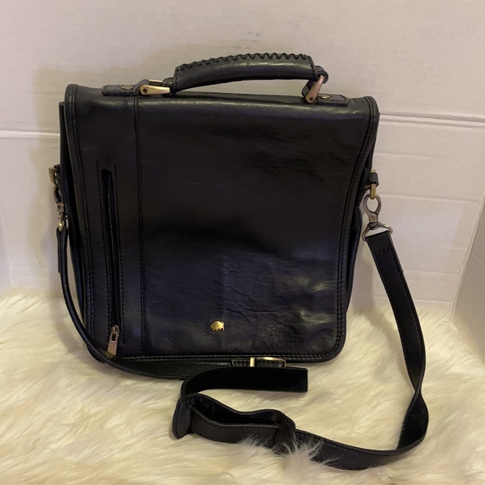 BLACK BUFFALO LEATHER MESSENGER BAG